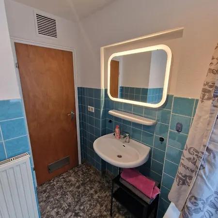 Schoene In - Koenigsdorf Bm01 Bis Bm05 شقة *