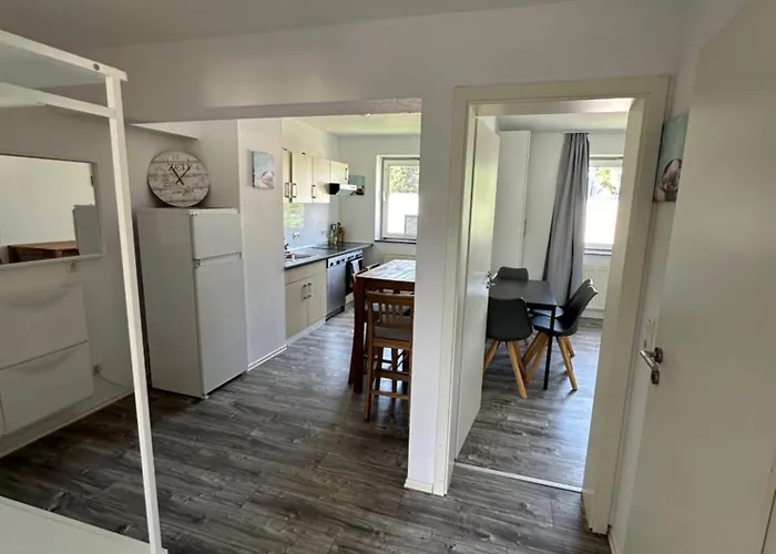 Schoene In - Koenigsdorf Bm01 Bis Bm05 Apartamento Frechen