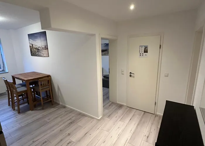 Schoene In - Koenigsdorf Bm01 Bis Bm05 Apartamento Frechen